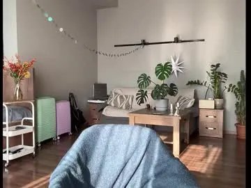 holydori from Chaturbate