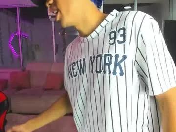 Sexy Houseofwarrios wants you to fuck his body now houseofwarrios from Chaturbate