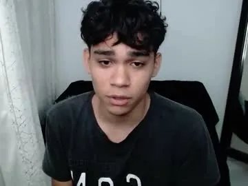 ibu_fox from Chaturbate