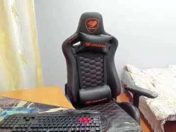 iliaskrislove from Chaturbate