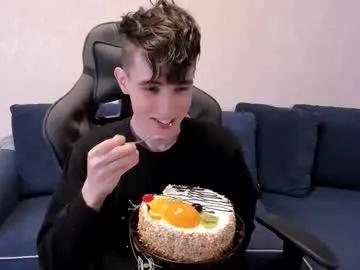 james_mil from Chaturbate