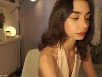 Cute Juliette_dee wants you to fuck her body now juliette_dee from Chaturbate