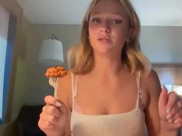 Explore Korinaluvv, she wants to masturbate for you korinaluvv from Chaturbate