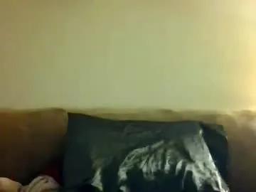 Try Kylesingers, he wants to masturbate for you kylesingers from Chaturbate