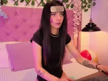 Discover Lauren_evans96, she wants to masturbate for you lauren_evans96 from Chaturbate