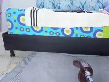 lily_evil from Chaturbate