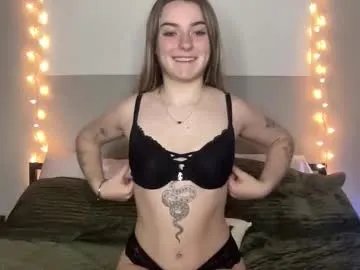 lovefromrose1 from Chaturbate