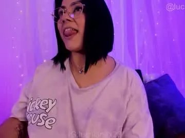 Try sexy model Lucy266_ lucy266_ from Chaturbate
