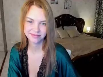 lunaflinn from Chaturbate