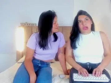 milaa__rosee from Chaturbate