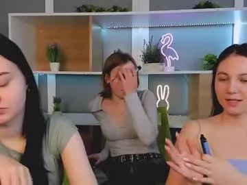 mira_vibe from Chaturbate