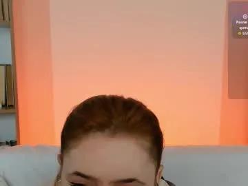 Explore Miss_redfox, she wants to masturbate for you miss_redfox from Chaturbate