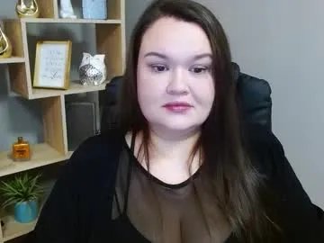 nightholly from Chaturbate