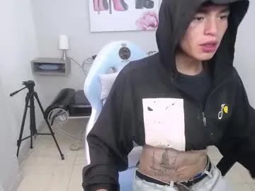 noah_victoria from Chaturbate