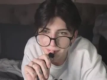 oliver_star_boy from Chaturbate