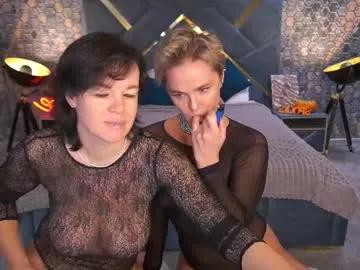 pleasurewecouple from Chaturbate