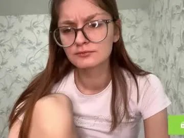 robynsentinella from Chaturbate