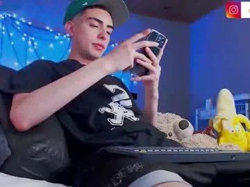ryannhill_ from Chaturbate