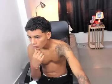 snak_master1 from Chaturbate