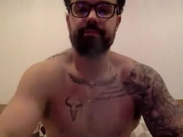 sourpineppleice from Chaturbate