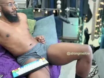 Naked Strongmellow wants you to fuck his body now strongmellow from Chaturbate
