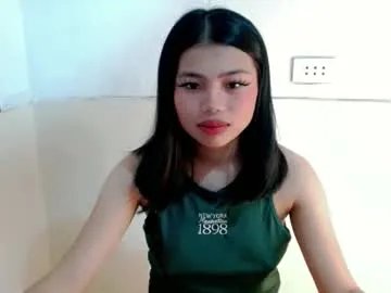 sweetlovely_68 from Chaturbate