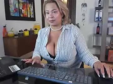 Hot Vanessa_sterling wants you to fuck her body now vanessa_sterling from Chaturbate