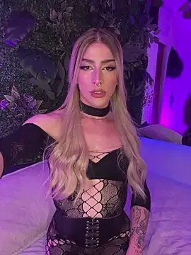 Alana_Stone from StripChat