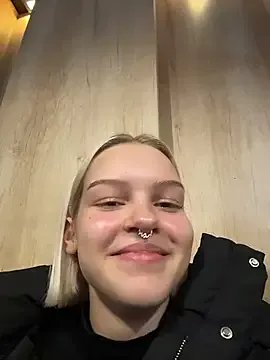 AshleyMur from StripChat