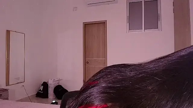 AuroraFiore from StripChat