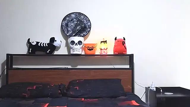 Discover naked slut AussieKittyPurr AussieKittyPurr from StripChat