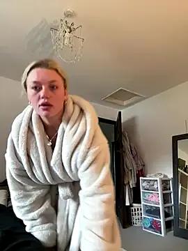 Try Blissdimicco, she wants to masturbate for you blissdimicco from StripChat