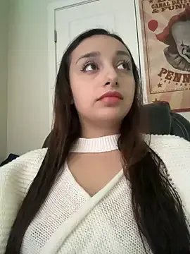 CharmingMaddie from StripChat