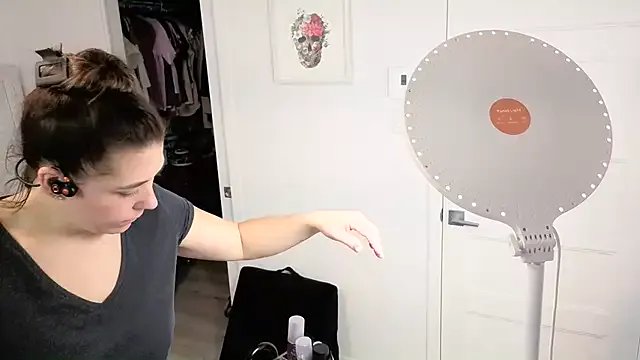 Ellie-Elizabeth from StripChat