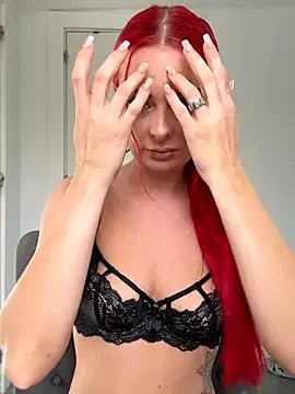 FariBanxOfficial from StripChat