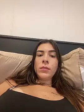 fer-nanda from StripChat