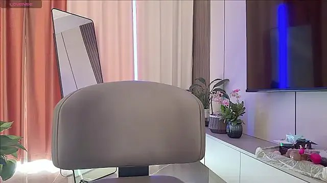 GG-BONG1 from StripChat