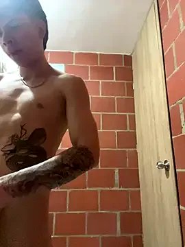 Handsome_boys69 from StripChat