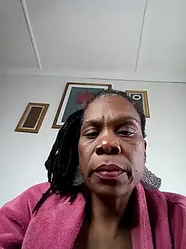 Hotcougar from StripChat