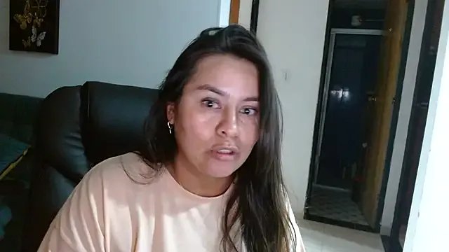 Ixchel_Anaid from StripChat