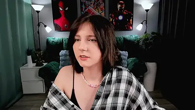 KikaOsterman from StripChat