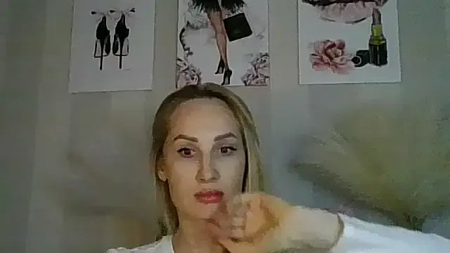 Kikki777 from StripChat