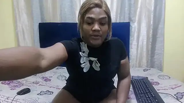 KinkyTrans23 from StripChat