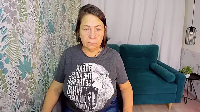 LindaPassionate from StripChat