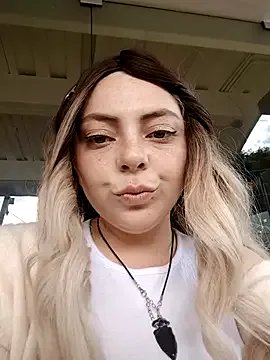 madelaine- from StripChat