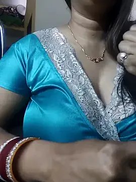 Madhavi_mishra from StripChat