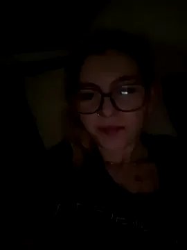 Milly-Kiss from StripChat