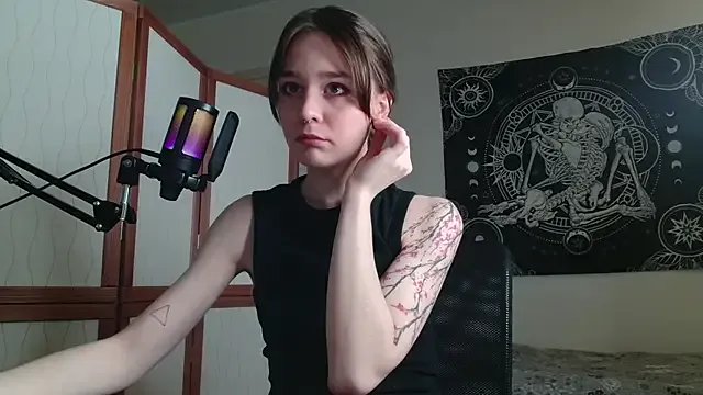 Mysterious_Toy from StripChat