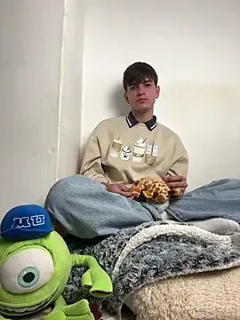 Naim_TheKing from StripChat