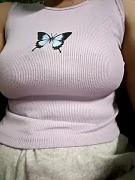 Nithyatamil from StripChat